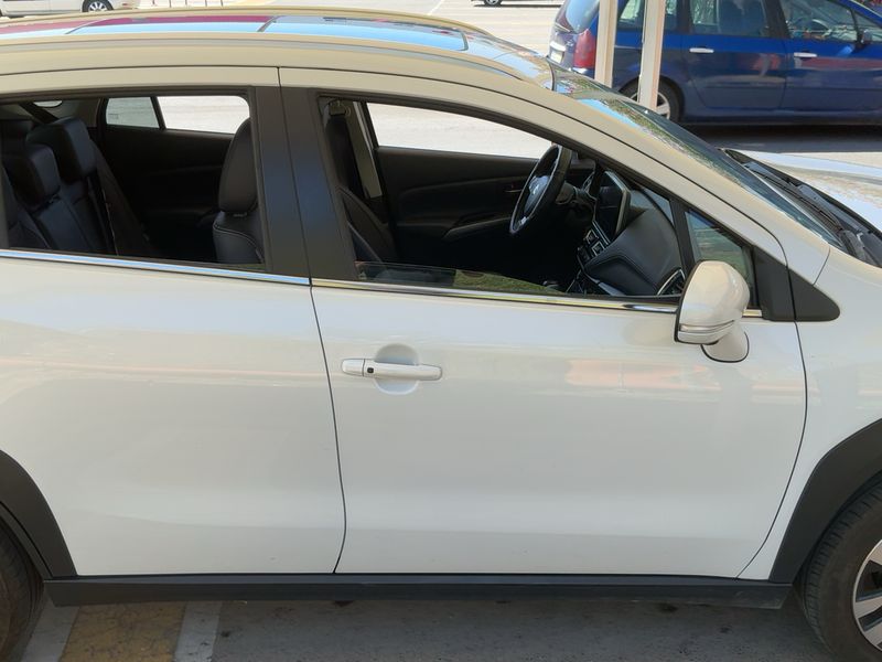 Suzuki SX4 S-Cross 1.4 BoosterJet Mild-Hybrid Star View 2WD — zdjęcie 7