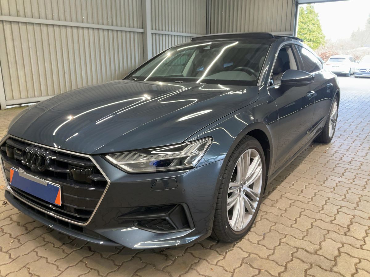Audi A7 2019 — photo 1