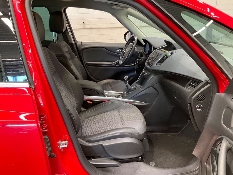 Opel Zafira Tourer 1.6 CDTI DPF Innovation — zdjęcie 3