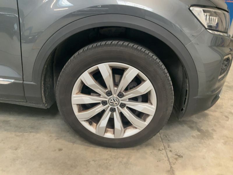 Volkswagen T-Roc 1.5 TSI ACT Carat 2018 – снимка 11
