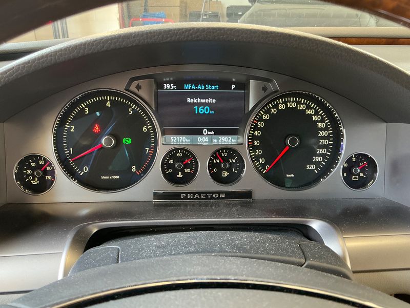 Volkswagen Phaeton 4.2 V8 Lang 4Motion — zdjęcie 13