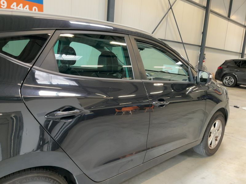 Hyundai ix35 1.6 Style 2WD — zdjęcie 7