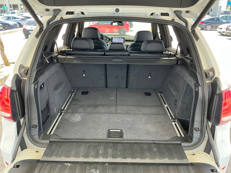 BMW X5 sDrive 25d — zdjęcie 10