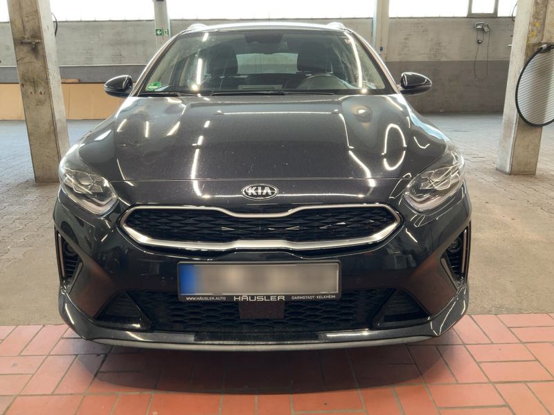 Kia cee'd 1.6 Plug-in Hybrid Spirit — zdjęcie 9