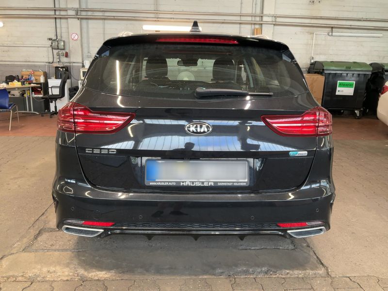 Kia cee'd 1.6 Plug-in Hybrid Spirit — zdjęcie 5