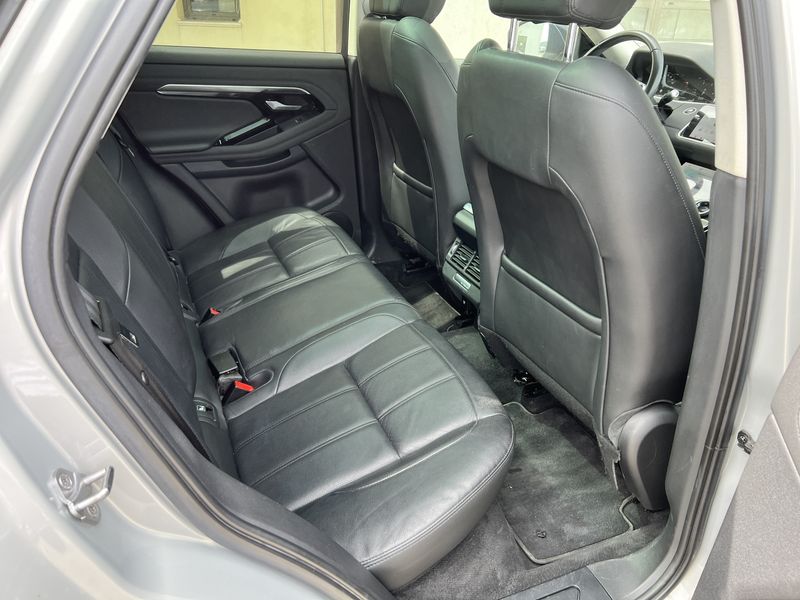 Land Rover Evoque D180 Mild-Hybrid SE — zdjęcie 14