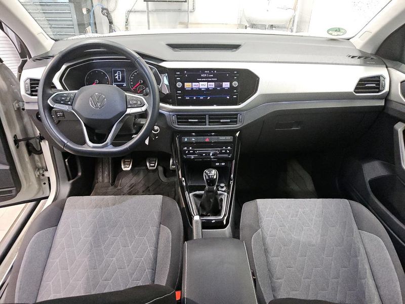 Volkswagen T-Cross 1.0 TSI Move — zdjęcie 21