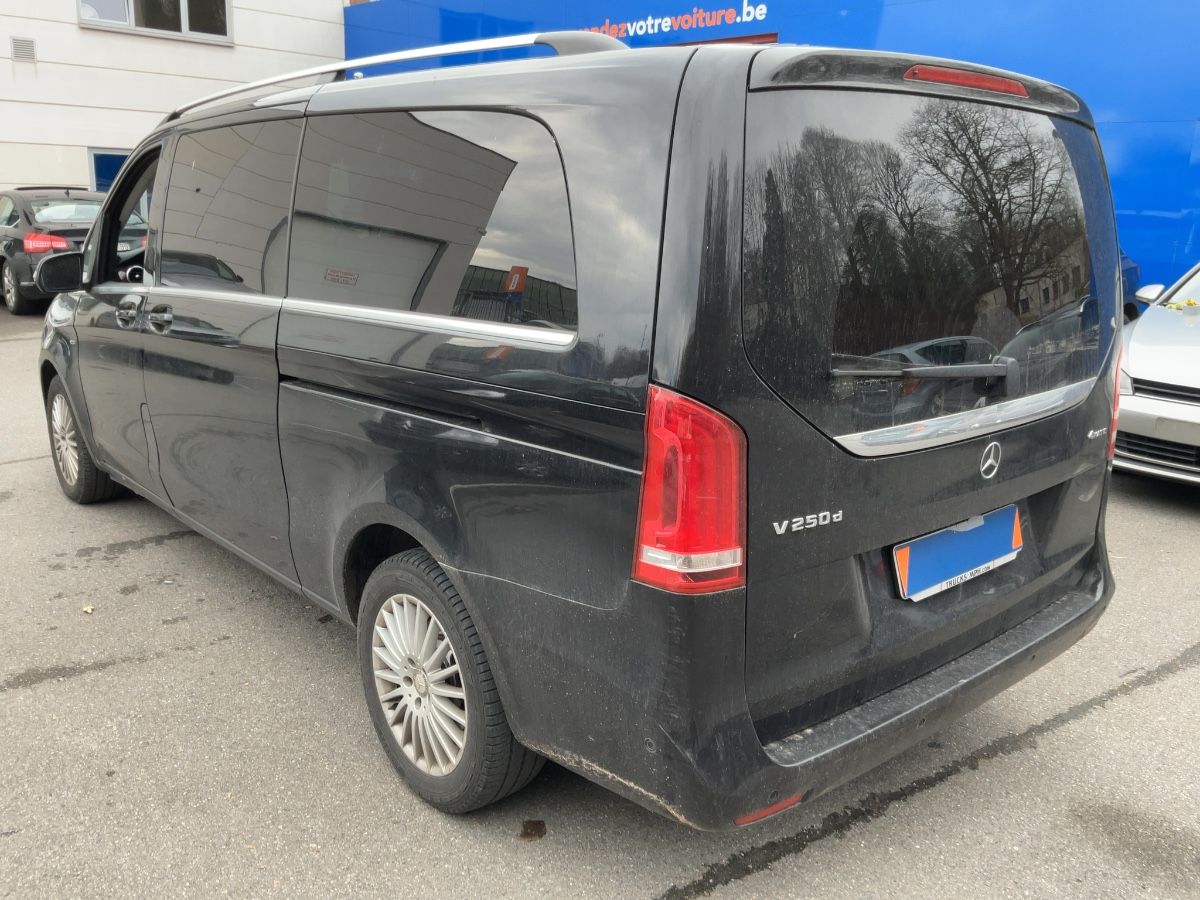 Mercedes-Benz V-Klasse 2017 — photo 7