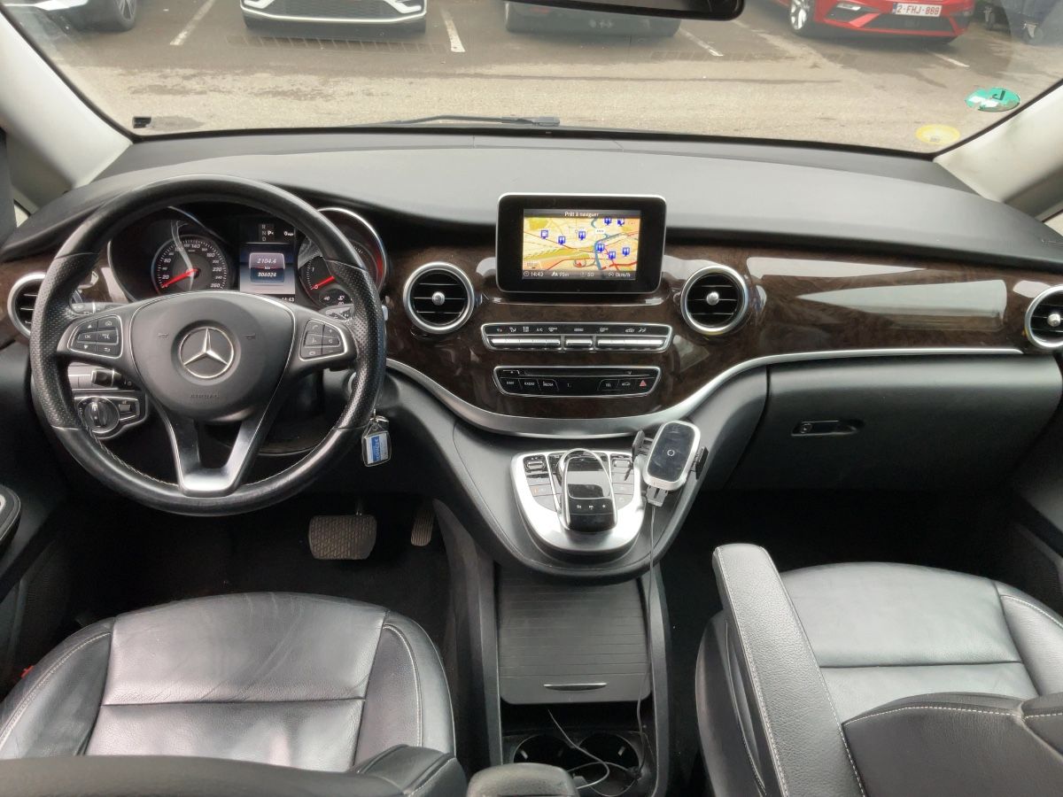 Mercedes-Benz V-Klasse 2017 — photo 19