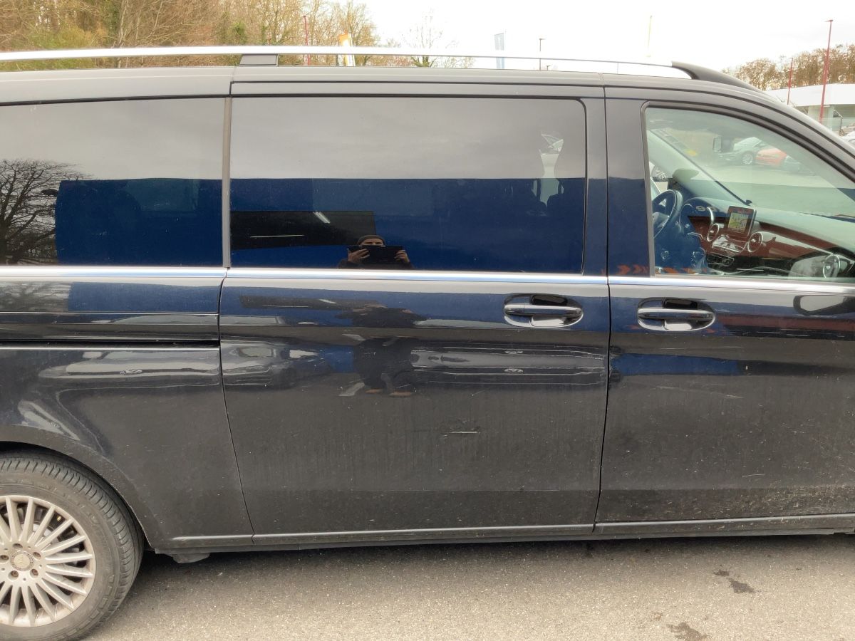 Mercedes-Benz V-Klasse 2017 — photo 11
