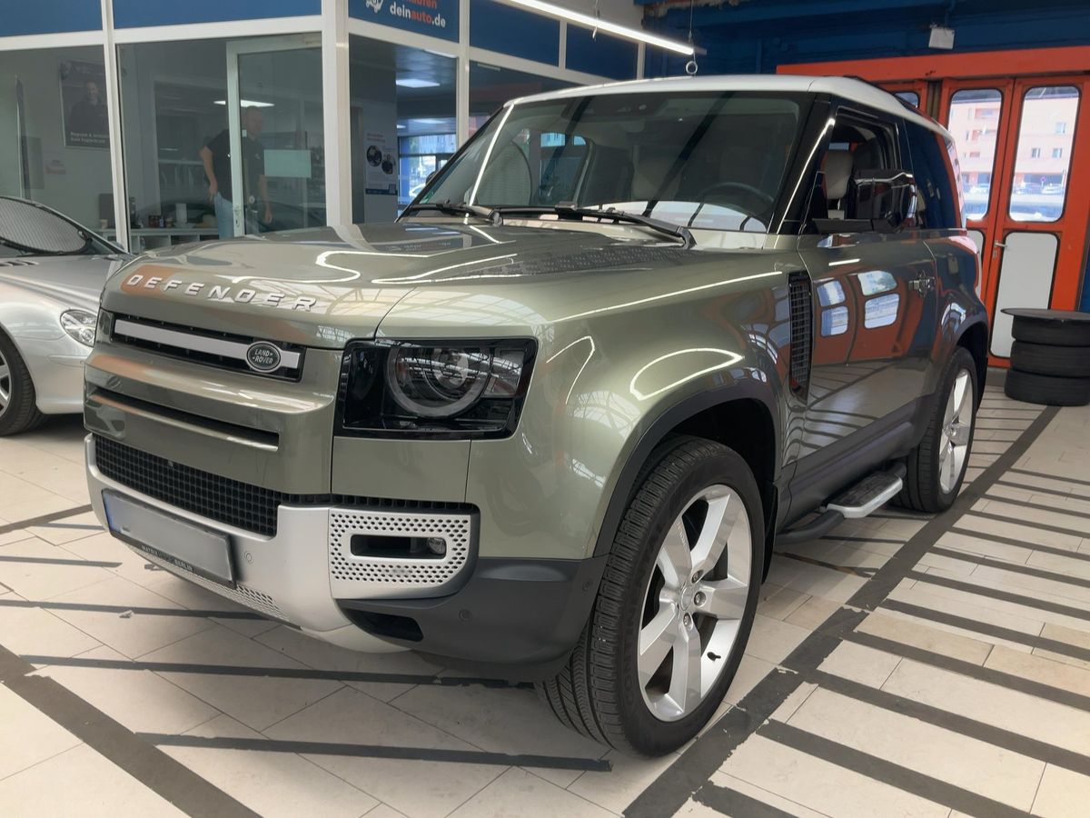 Land Rover 2022