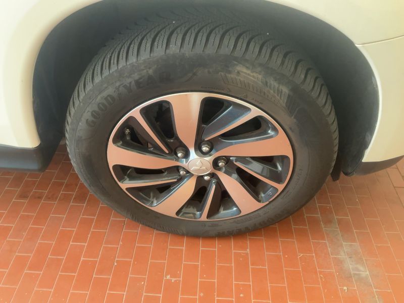 Mitsubishi ASX 2.2 DI-D Instyle 4WD 2015 – снимка 11