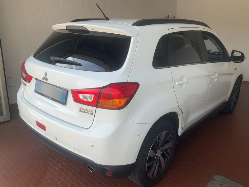 Mitsubishi ASX 2.2 DI-D Instyle 4WD 2015 – снимка 8