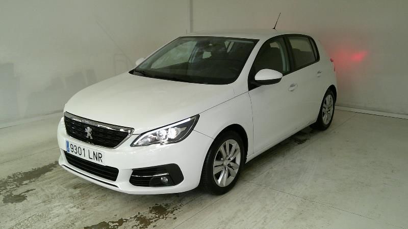 Peugeot 308 2021