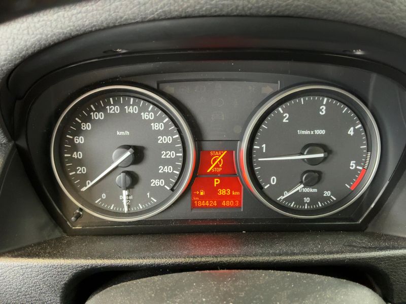 BMW X1 xDrive 25d — zdjęcie 13