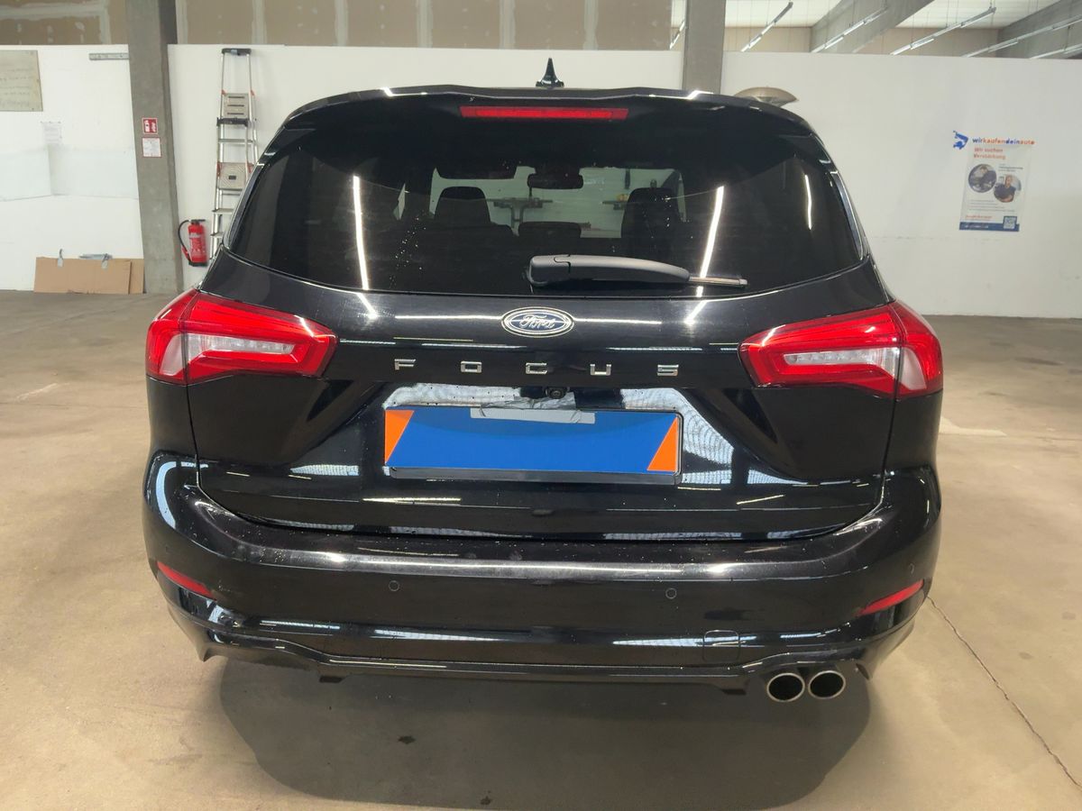 Ford Focus 2021 — photo 8