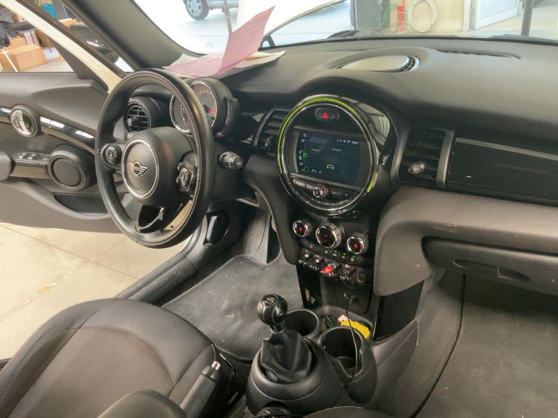 MINI Cooper D 2019 – снимка 17