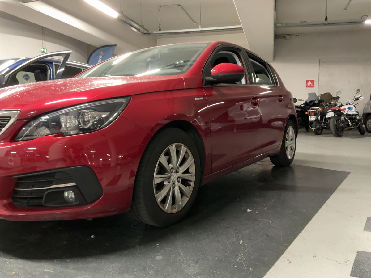 Peugeot 308 1.2 e-THP Style