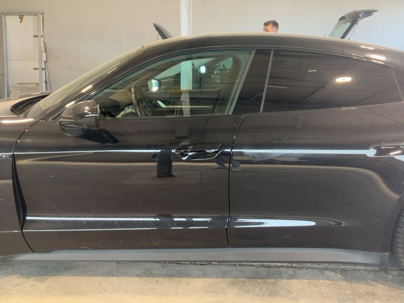 Porsche Taycan 4S — zdjęcie 4