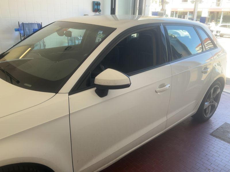 Audi A3 Sportback 1.6 TDI Sport — zdjęcie 4
