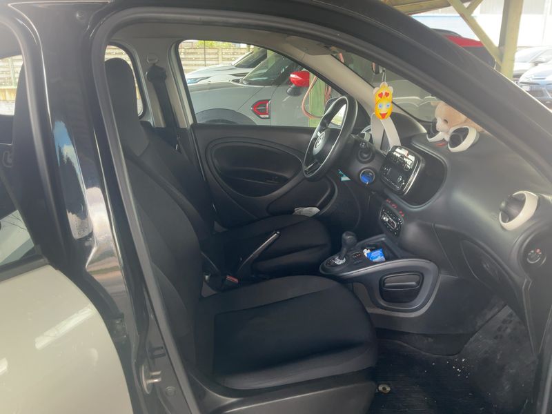 Smart forfour 1.0 youngster — zdjęcie 11