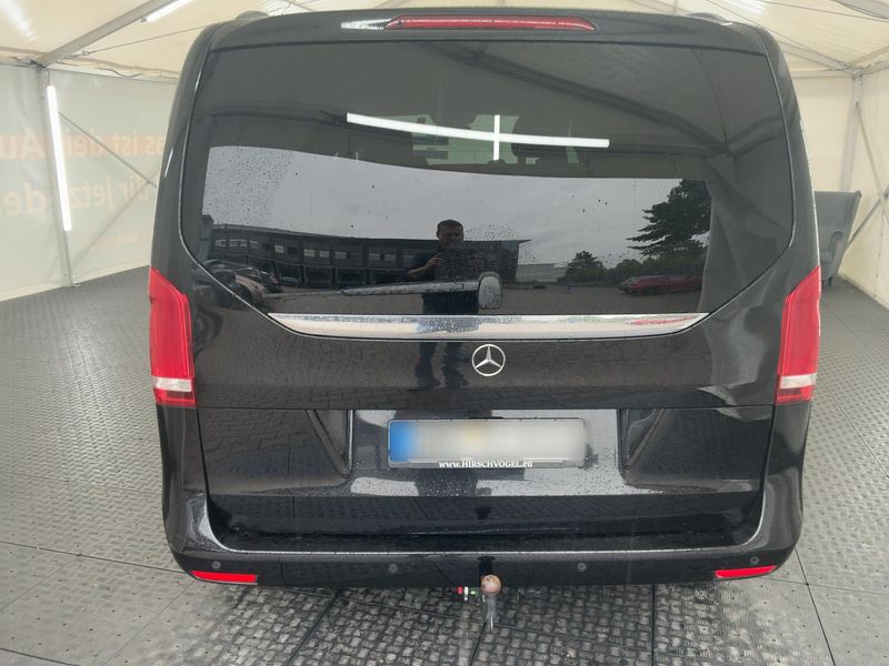 Mercedes-Benz V-Klasse V 220 d lang BlueTEC Avantgarde Edition — zdjęcie 5