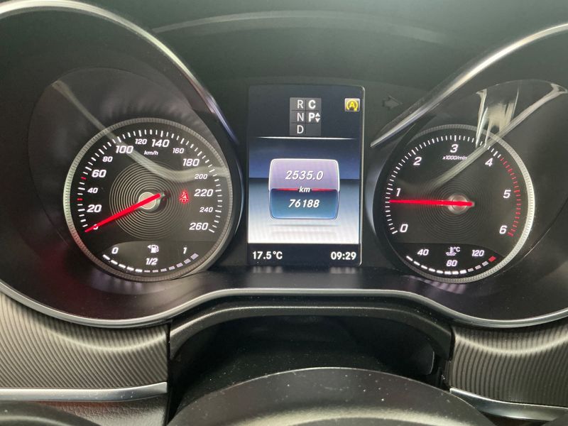 Mercedes-Benz V-Klasse V 220 d lang BlueTEC Avantgarde Edition — zdjęcie 13
