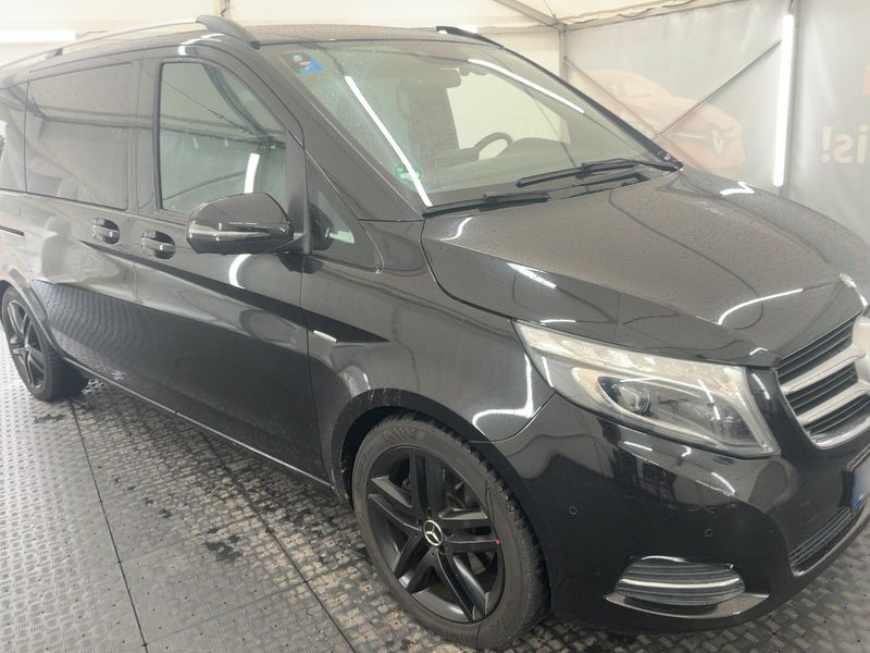 Mercedes-Benz V-Klasse V 220 d lang BlueTEC Avantgarde Edition — zdjęcie 8