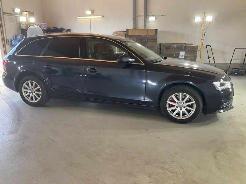 Audi A4 2.0 TDI Ambiente 2013 – снимка 12