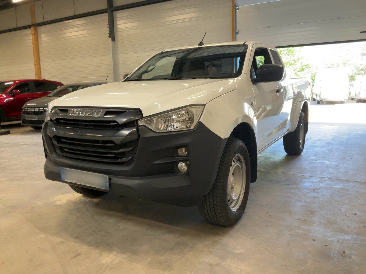 Isuzu D-MAX 2024
