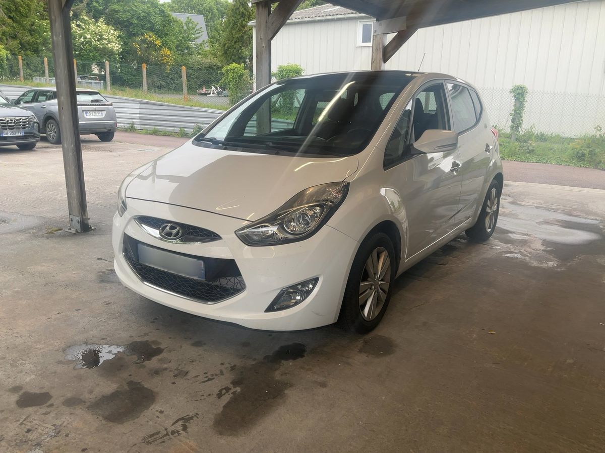 Hyundai ix20 2012