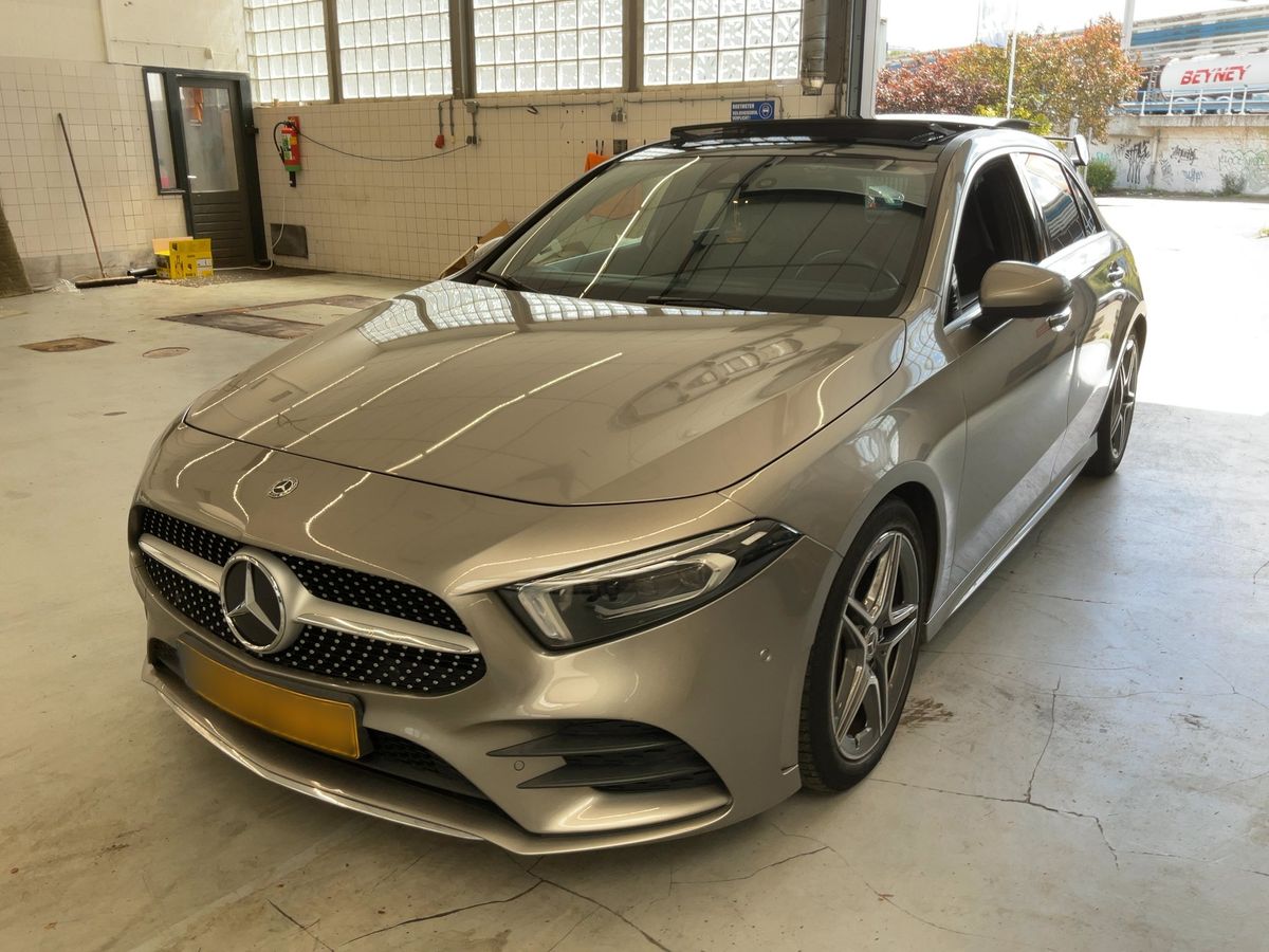 Mercedes-Benz A-Klasse 2019 — photo 1