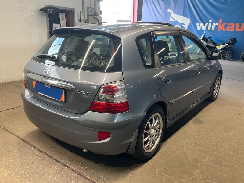 Honda Civic 2.0 Sport — zdjęcie 2