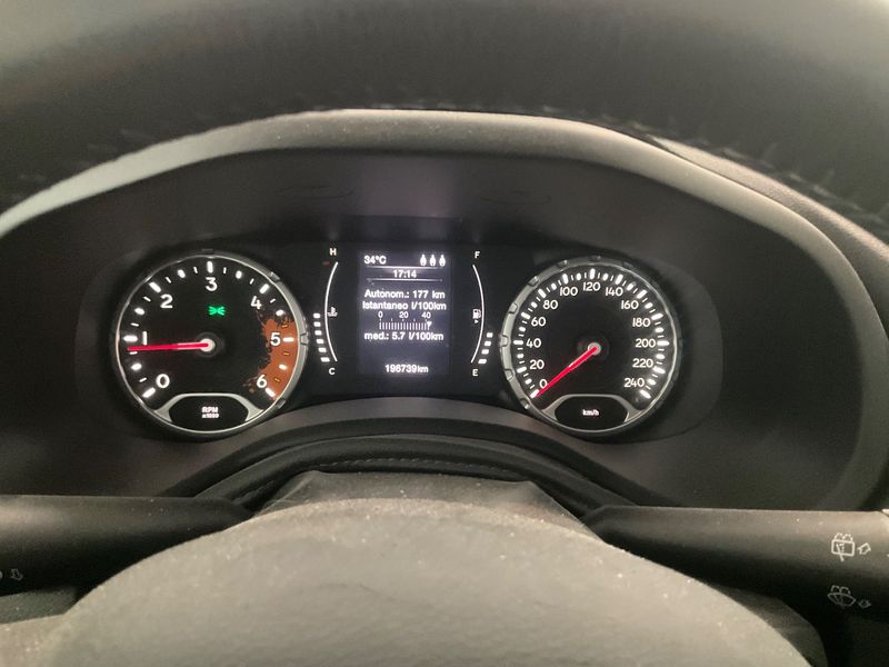 Jeep Renegade 1.6 M-Jet Longitude FWD — zdjęcie 13