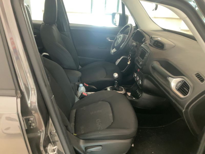 Jeep Renegade 1.6 M-Jet Longitude FWD — zdjęcie 11