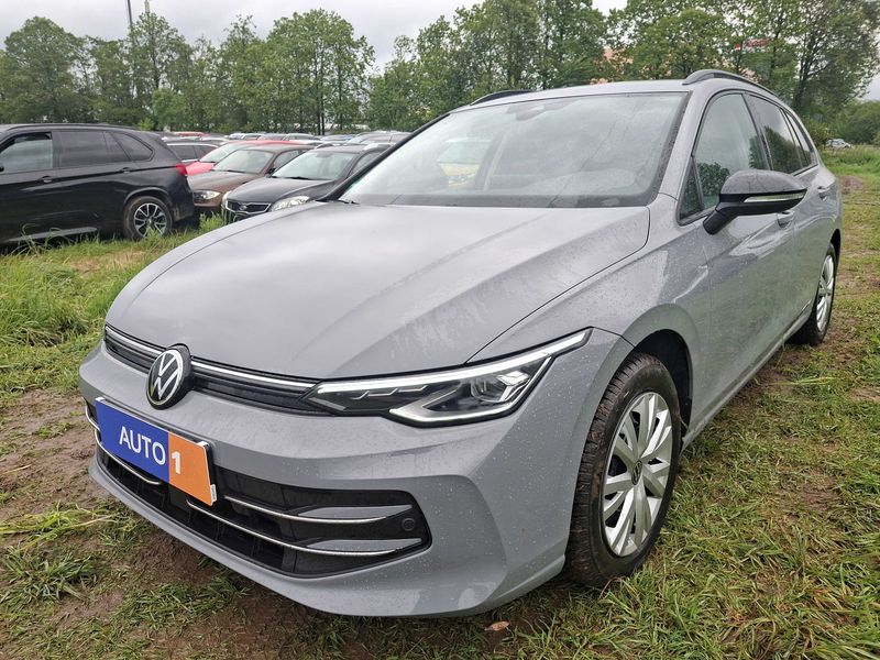 Golf VIII 1.5 eTSI Goal