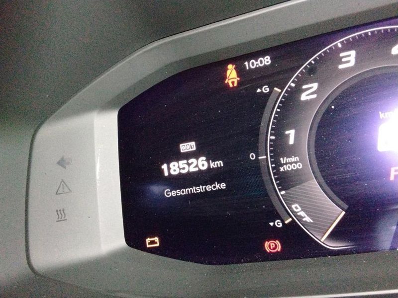 Cupra Leon 1.5 eTSI — zdjęcie 11
