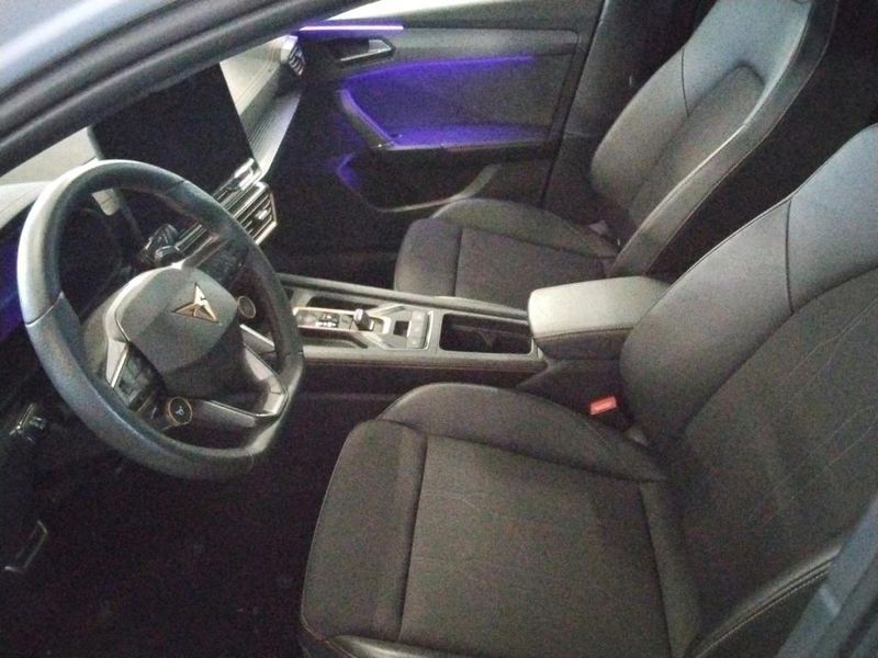 Cupra Leon 1.5 eTSI — zdjęcie 9