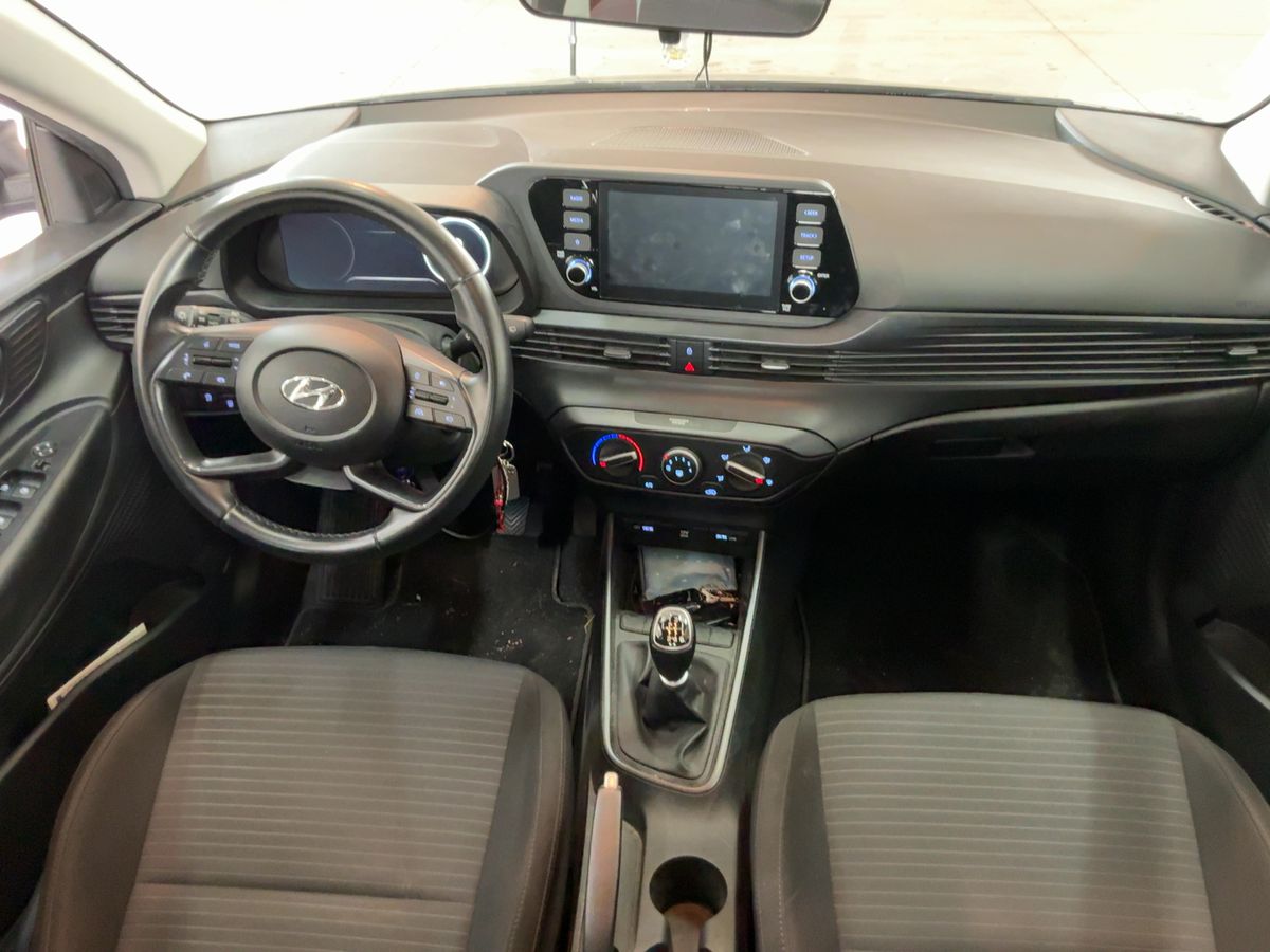 Hyundai i20 2023 — photo 18