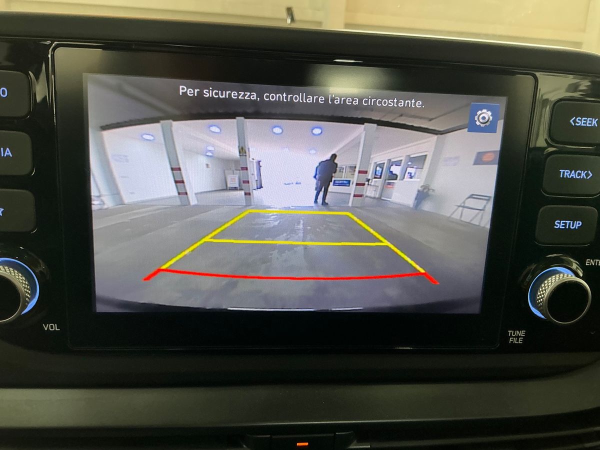 Hyundai i20 2023 — photo 25