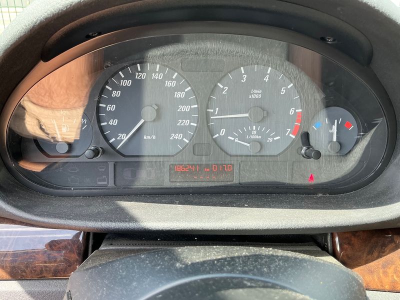 BMW 3er 323Ci — zdjęcie 13