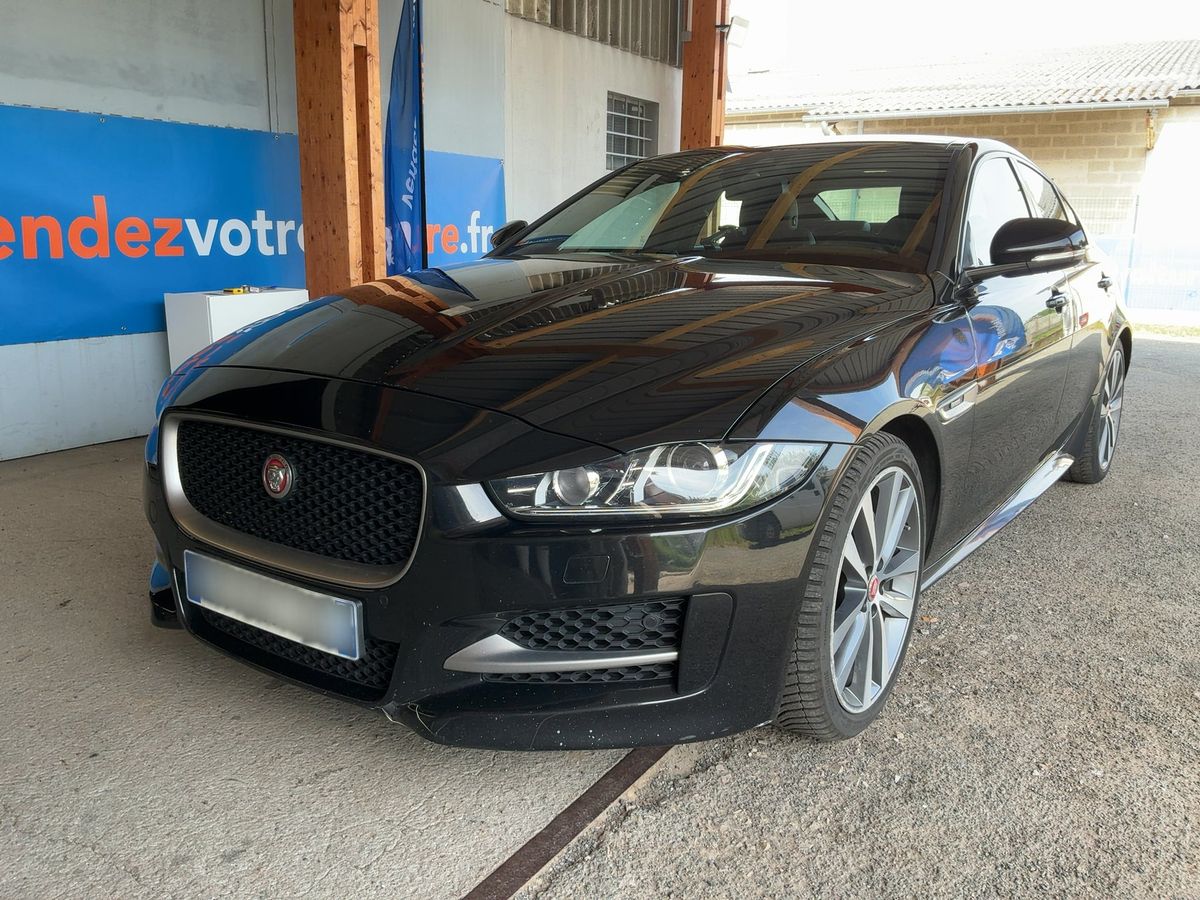 Jaguar XE 2017