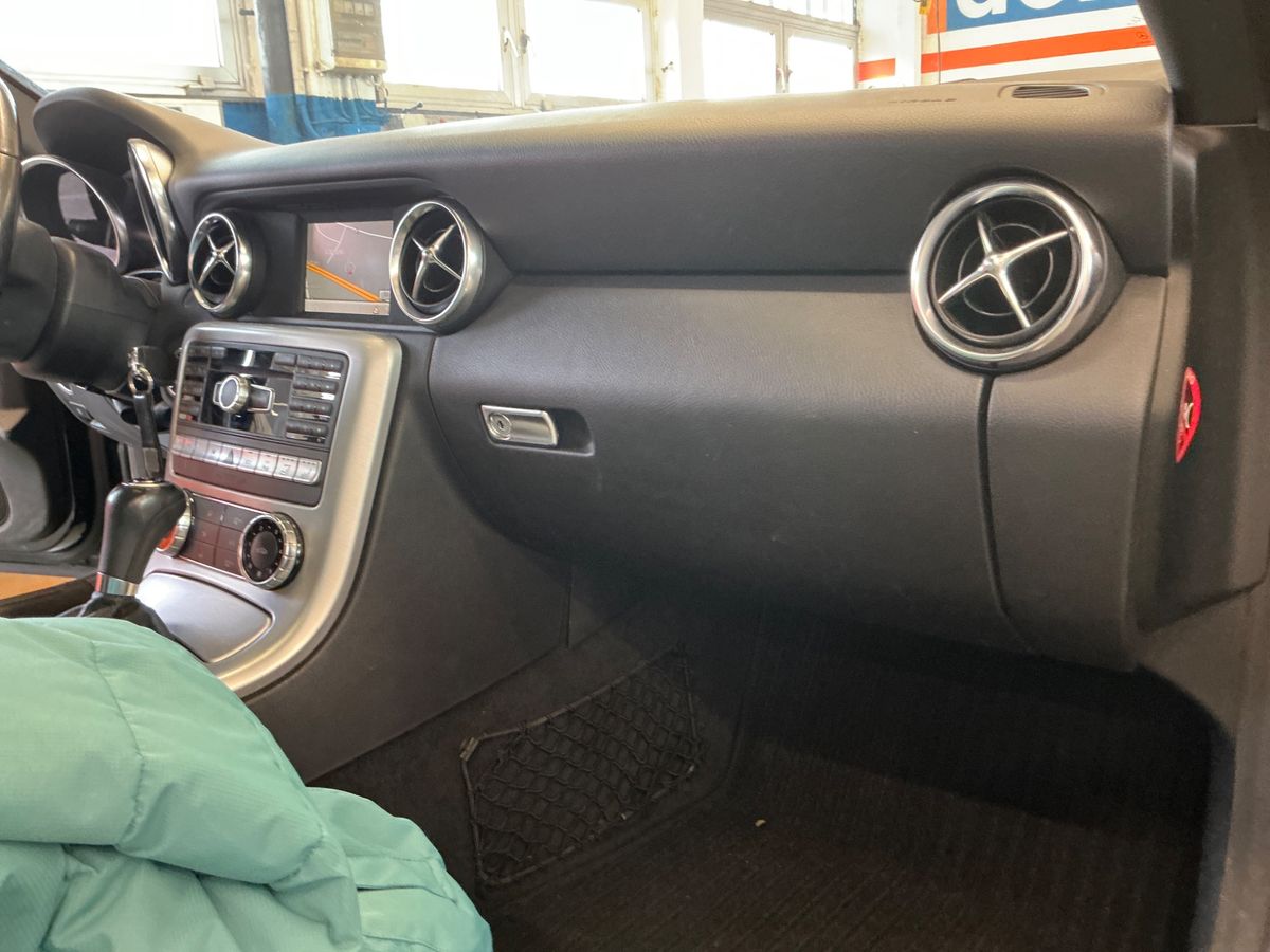 Mercedes-Benz SLK-Klasse 2013 — photo 31