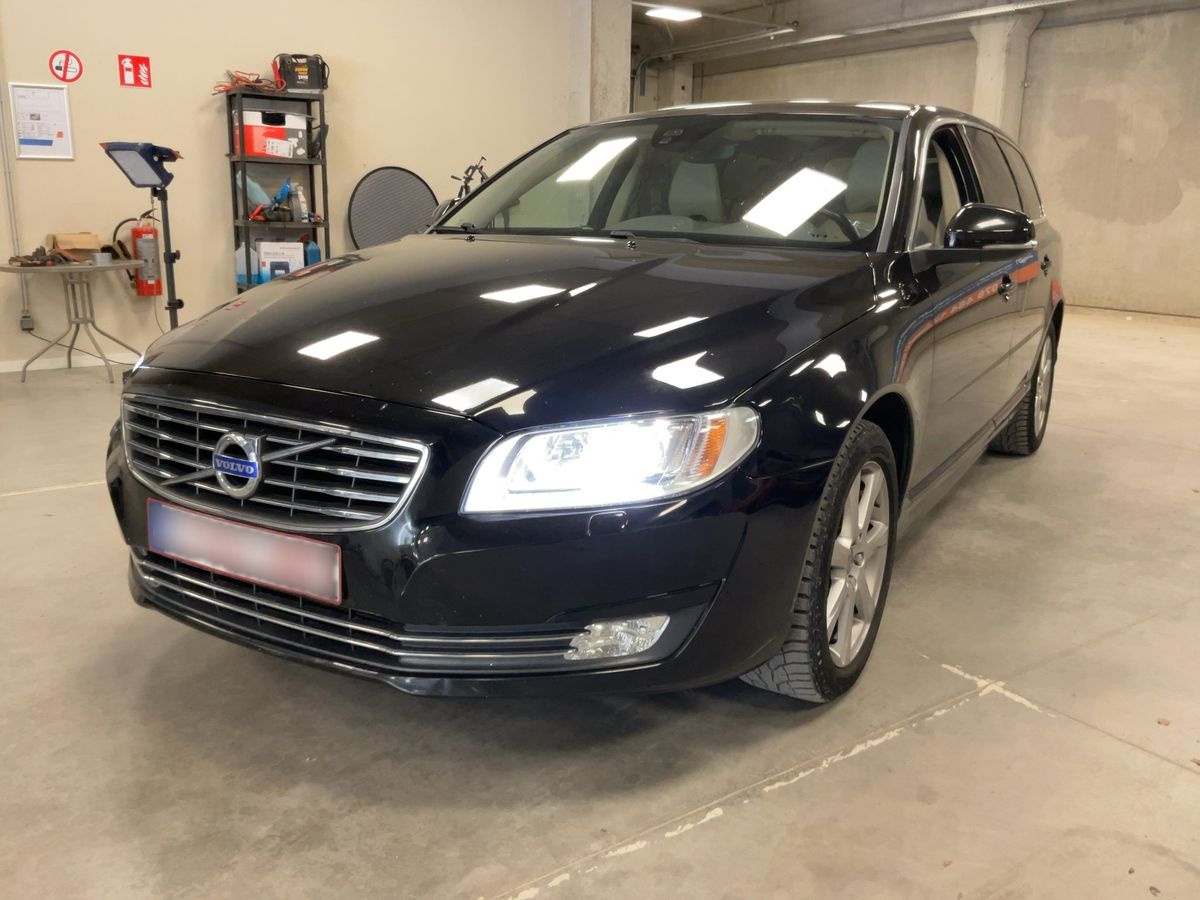 Volvo V70 2015