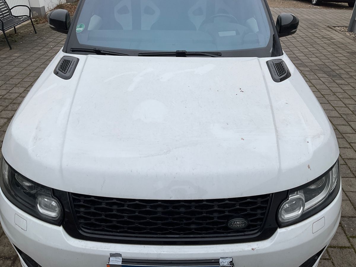 Land Rover 2018 — photo 53