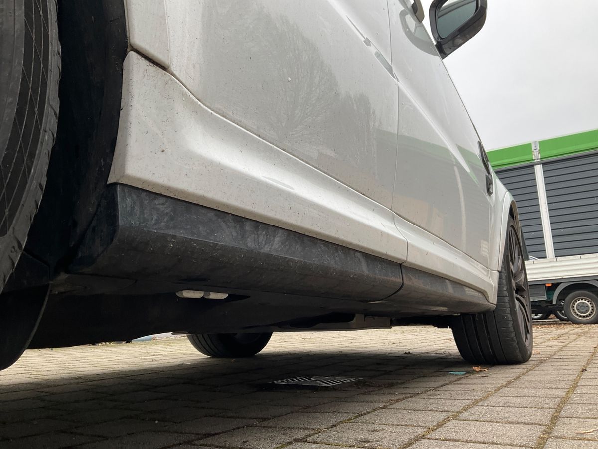 Land Rover 2018 — photo 24