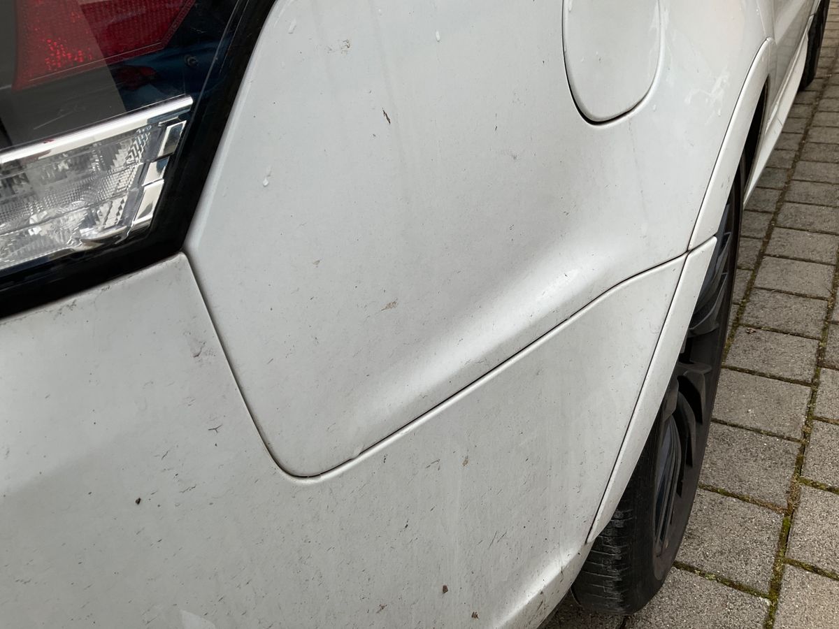 Land Rover 2018 — photo 49