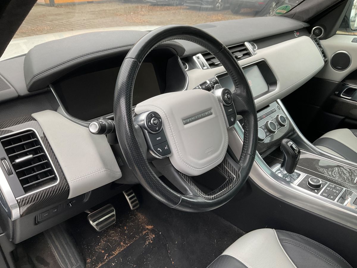 Land Rover 2018 — photo 36