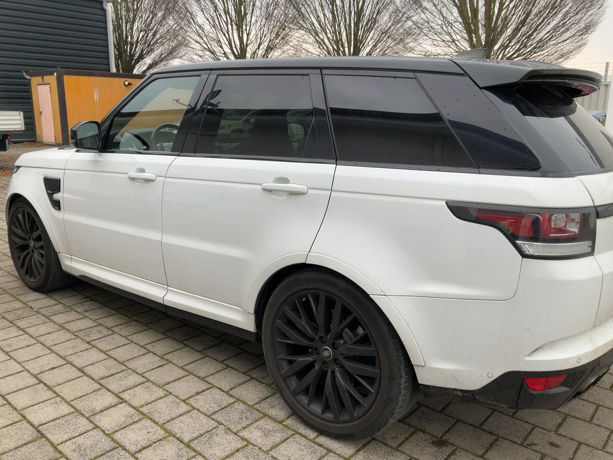 Land Rover 2018 — photo 7