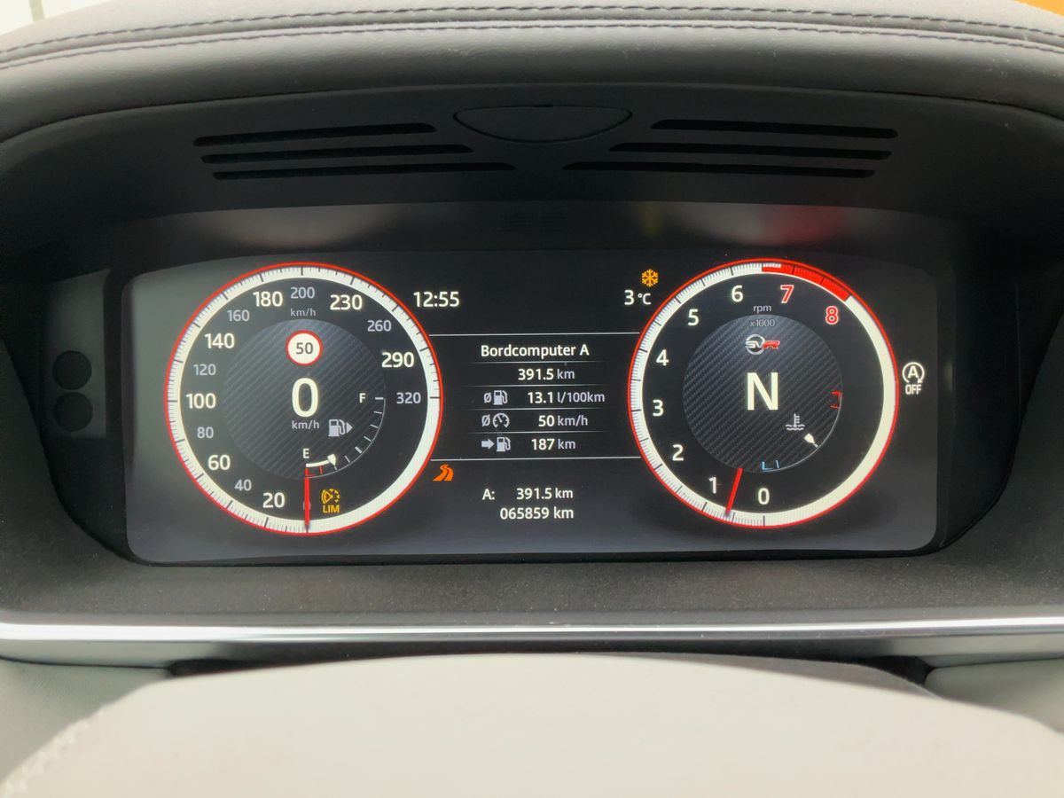 Land Rover 2018 — photo 19